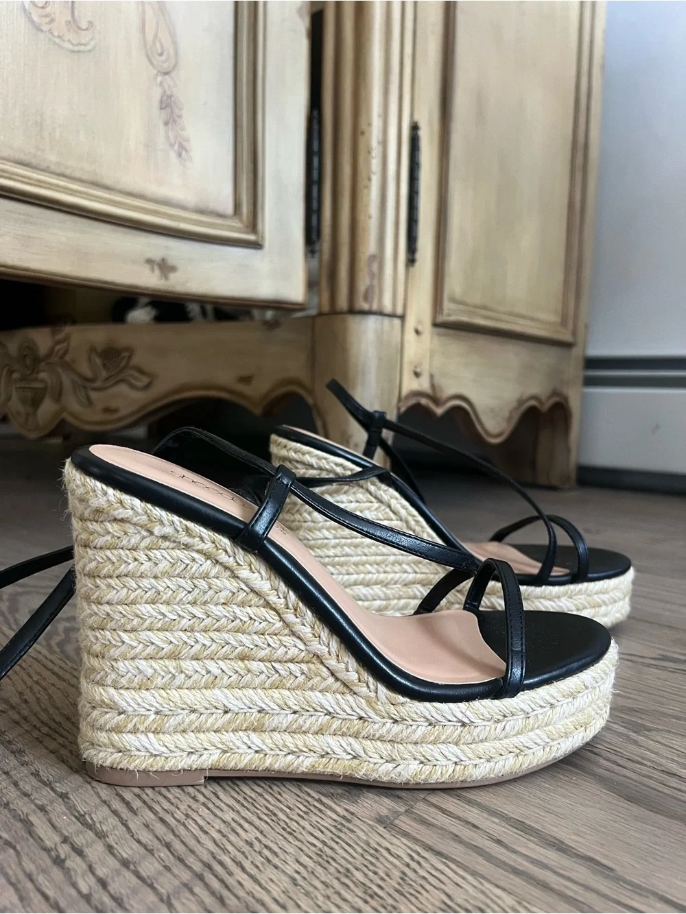 Shoe Dazzle Black Strappy Espadrille Wedge Sandals